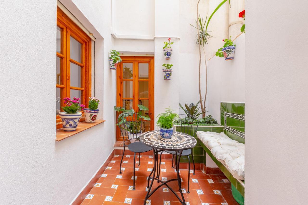 Bright Apartment With Patio And Balconies In The Center Málaga Exterior foto